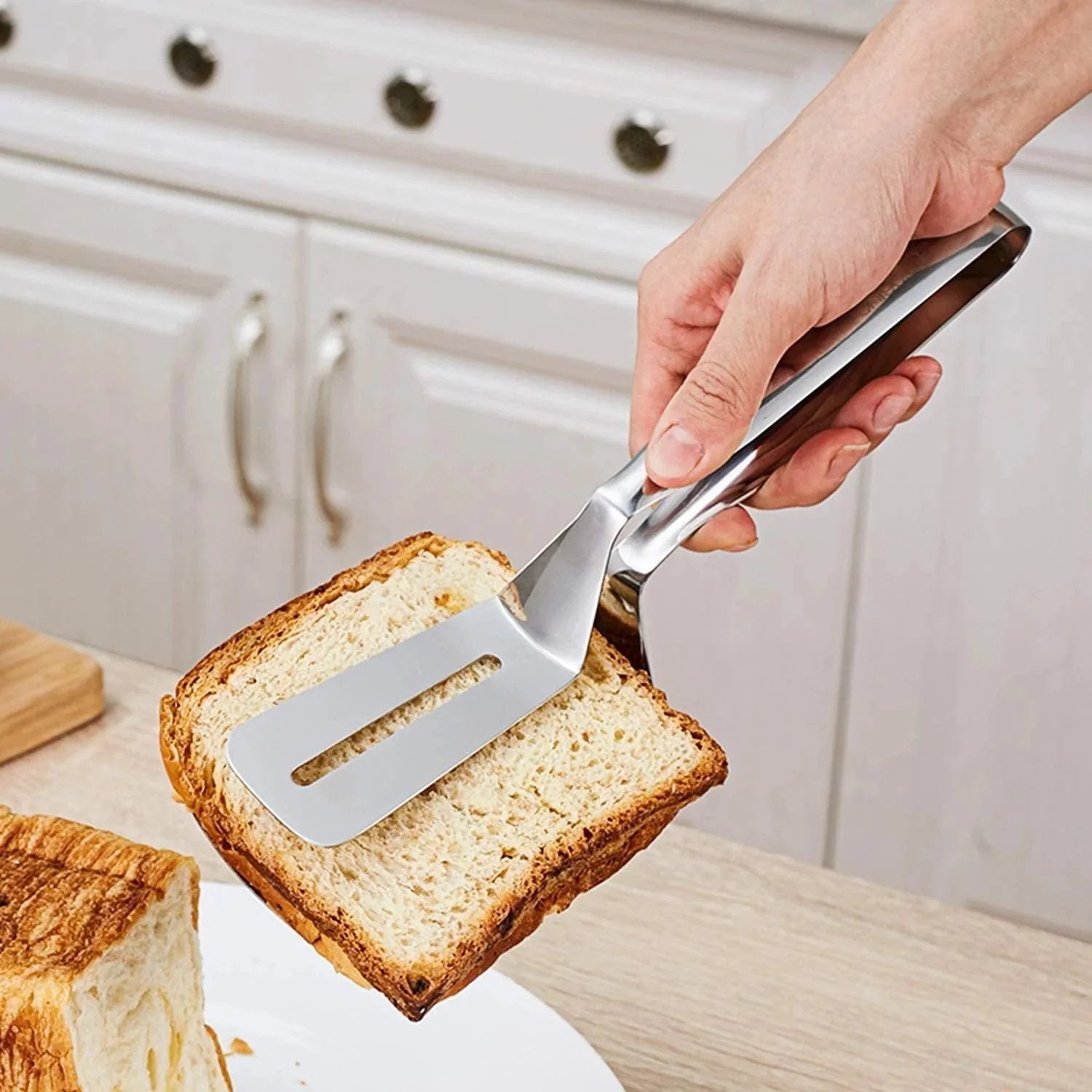 🔥 Többfunkciós rozsdamentes acél konyhai fogó – spatula és fogó egyben! 🍔✨